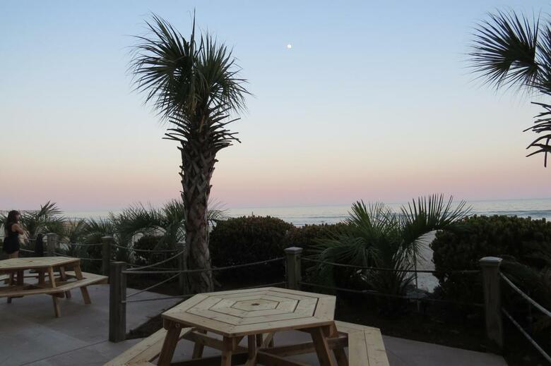 Hotel Sands Ocean Club
