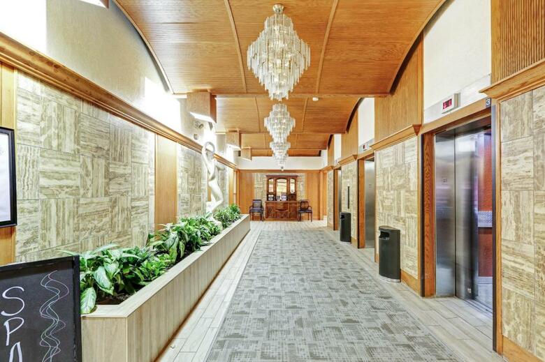 Hotel Sands Ocean Club