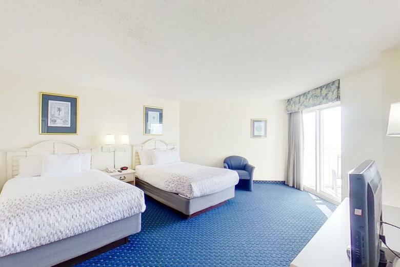 Hotel Bay Watch Resort & Conference Center
