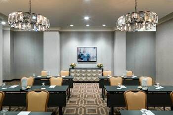 Hotel Sheraton Memphis Downtown