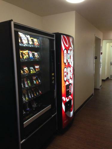 Hotel Inland Suites Lamar