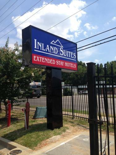 Hotel Inland Suites Lamar