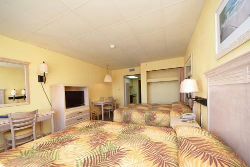 Hotel Holiday Sands North "on The Boardwalk"