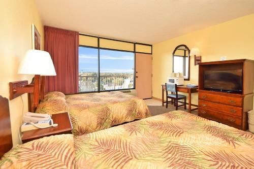 Hotel Holiday Sands North "on The Boardwalk"