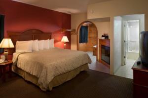 Hotel Island Drive Lodge