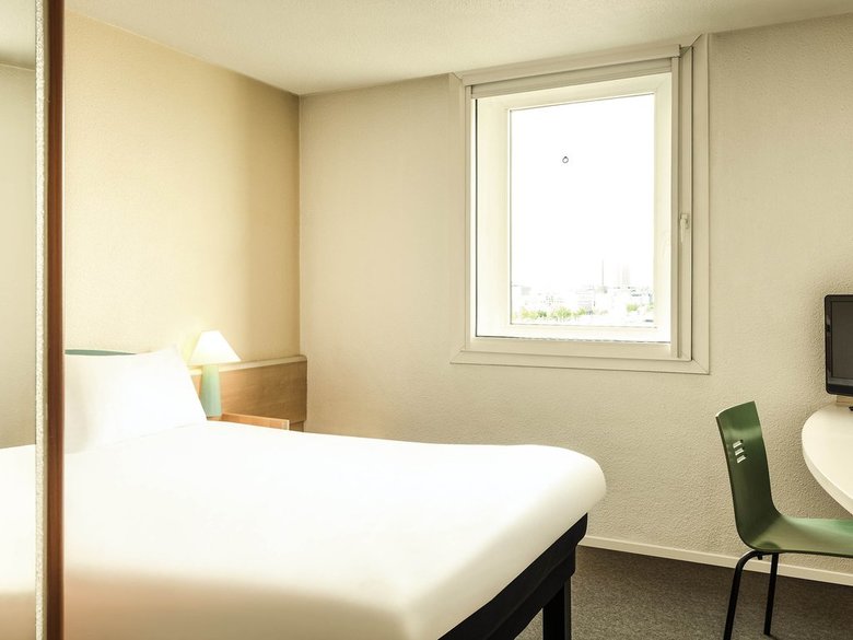 Hotel Ibis Porte De Bercy