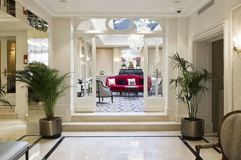 Hotel Saint Petersbourg Opera