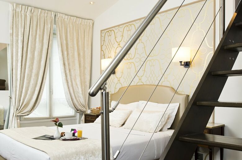Hotel Saint Petersbourg Opera