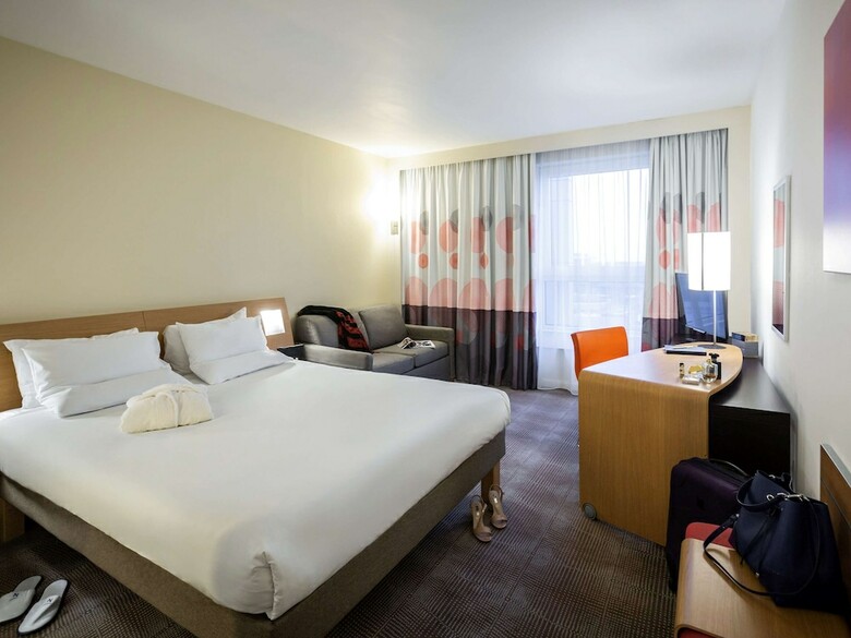 Hotel Novotel Reading Centre