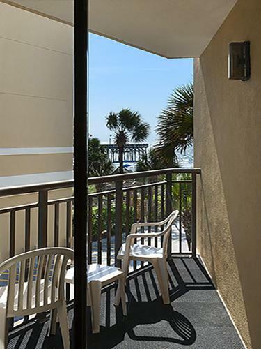 Hotel Holiday Inn At The Pavilion - Myrtle Beach