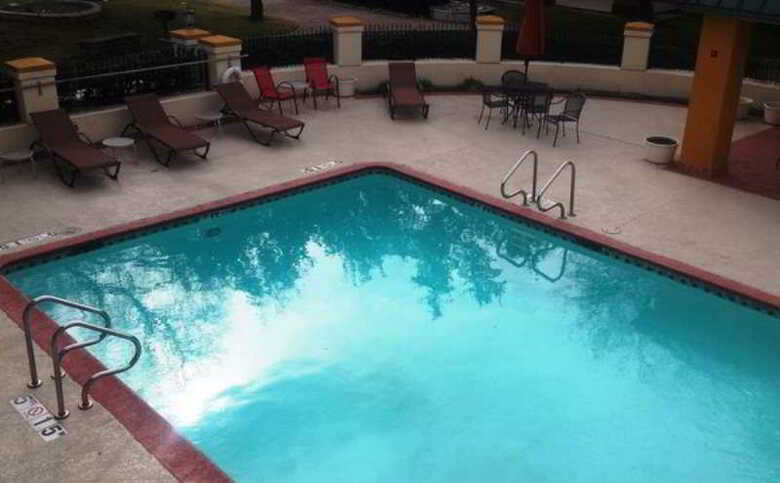 Motel Red Roof Inn & Suites Addison
