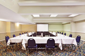 Motel Baymont Inn & Suites Houston- Sam Houston Parkway