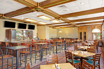 Motel Baymont Inn & Suites Houston- Sam Houston Parkway