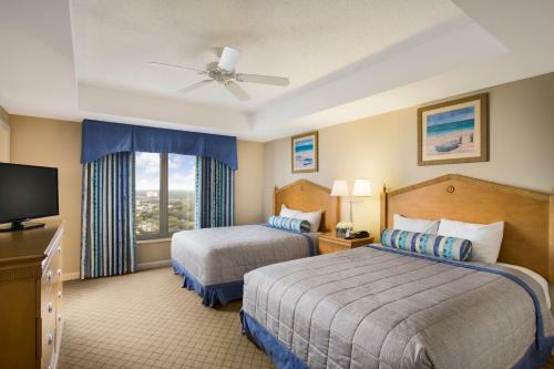 Hotel Royale Palms By Hilton