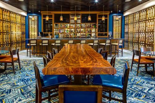 Hotel Doubletree By Hilton Arlington Dfw South