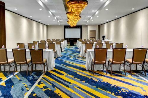 Hotel Doubletree By Hilton Arlington Dfw South