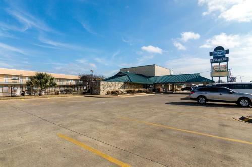 Motel Rodeway Inn Arlington