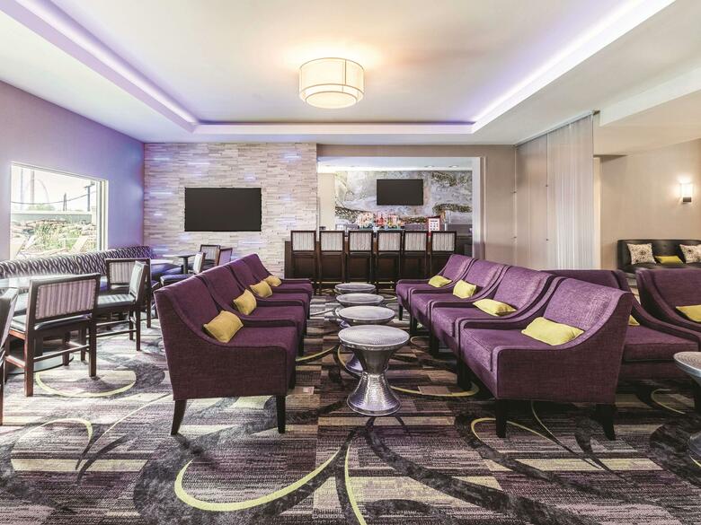 Hotel La Quinta Inn & Suites Arlington North Six Flags Drive