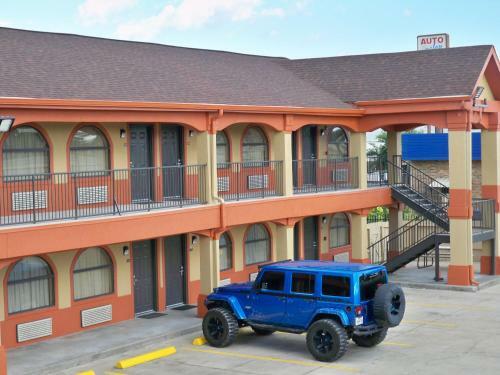 Motel Scottish Inn And Suites Beaumont