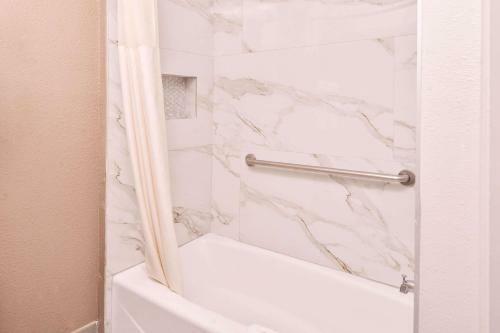 Hotel Quality Inn And Suites Beaumont