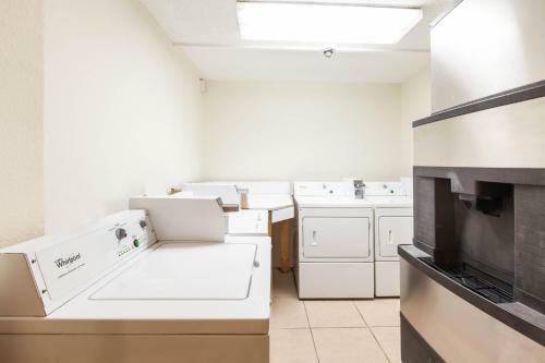 Motel Super 8 By Wyndham Beaumont