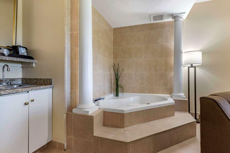 Hotel Comfort Suites Myrtle Beach