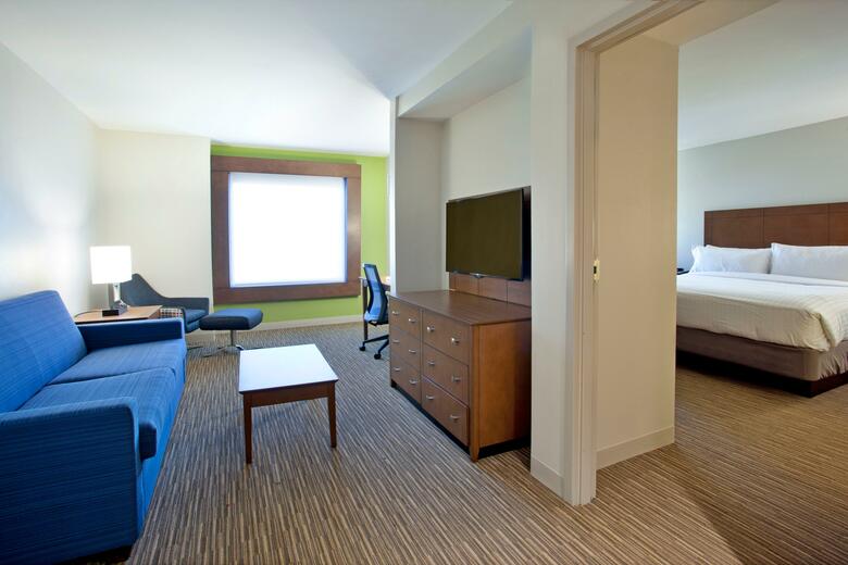 Holiday Inn Express Hotel & Suites Austin Downtown