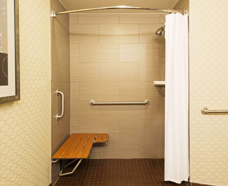 Hotel Doubletree Suites By Hilton Austin