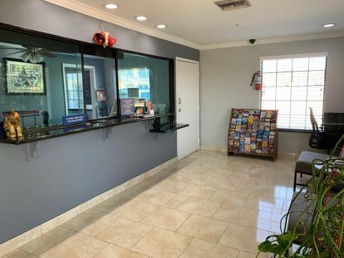 Motel Extended Stay Inn & Suites