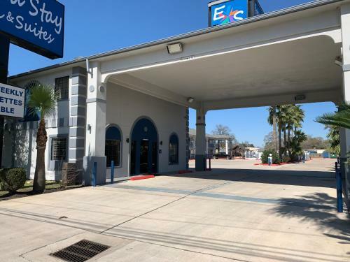 Motel Extended Stay Inn & Suites