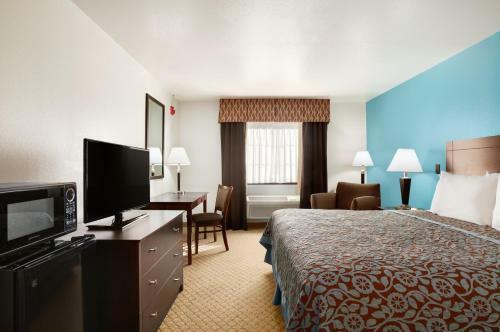 Hotel Days Inn & Suites By Wyndham Conroe North
