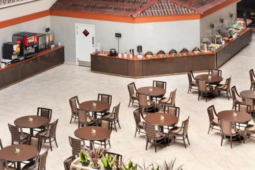 Hotel Embassy Suites Corpus Christi