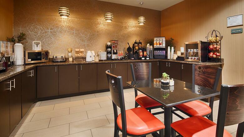 Hotel Best Western Plus Denton Inn & Suites