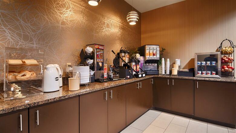 Hotel Best Western Plus Denton Inn & Suites