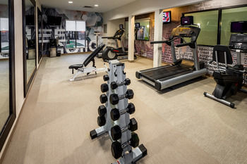 Holiday Inn Hotel & Suites Denton University Area