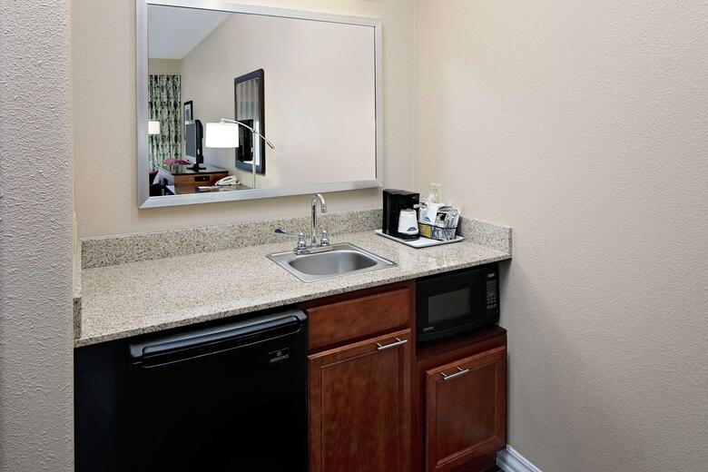 Hotel Hampton Inn & Suites Denton