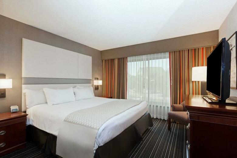 Hotel Wyndham Dallas Suites - Park Central