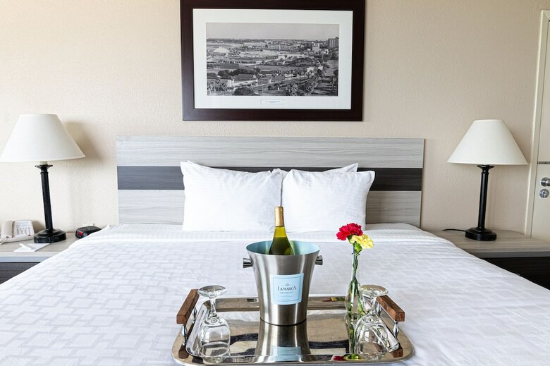 Emerald Beach Hotel