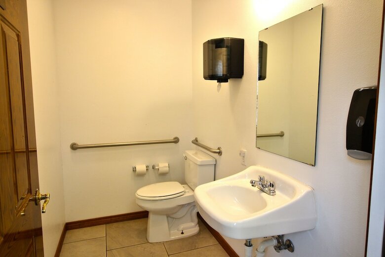 Hotel Peach Tree Inn & Suites