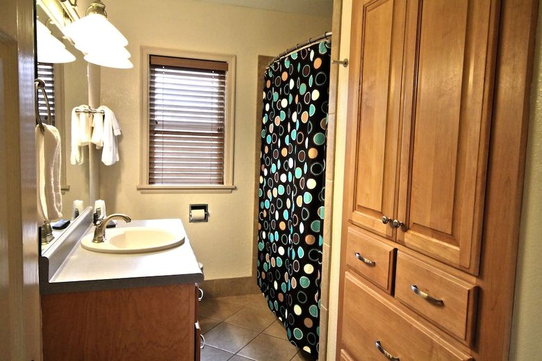 Hotel Peach Tree Inn & Suites