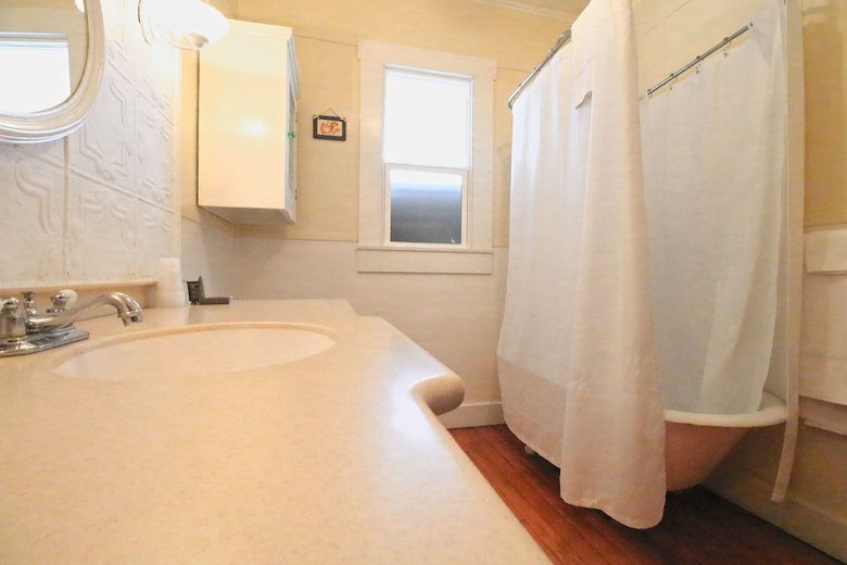 Hotel Peach Tree Inn & Suites