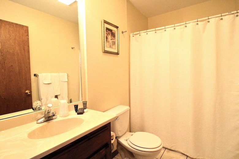 Hotel Peach Tree Inn & Suites