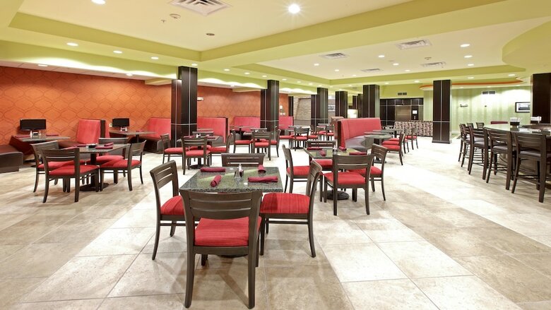 Hotel Holiday Inn Garland