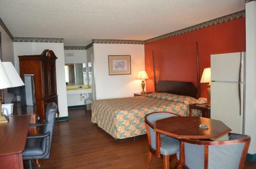 Motel Granbury Inn And Suites