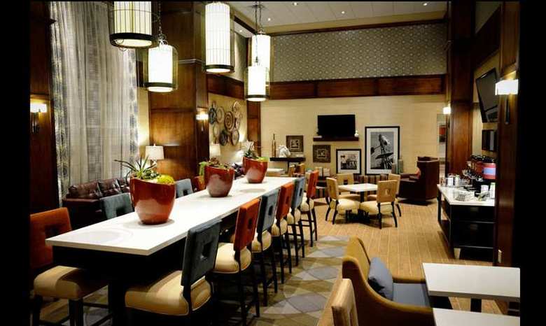 Hotel Hampton Inn And Suites Houston Central