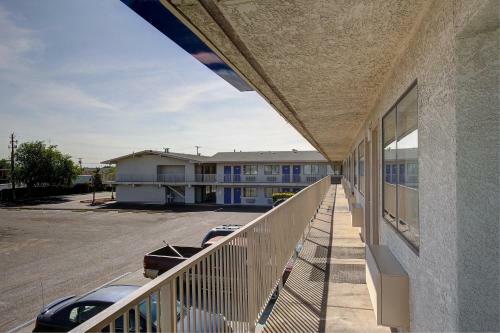Motel 6 Laredo South