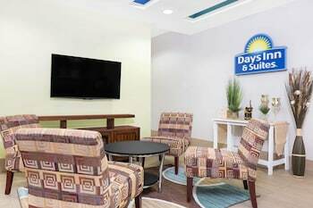 Hotel Days Inn & Suites Madisonville