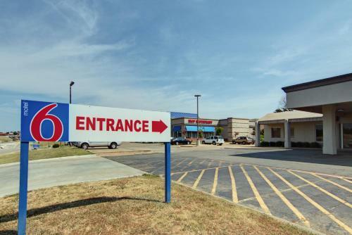 Motel 6 Mount Pleasant, Tx