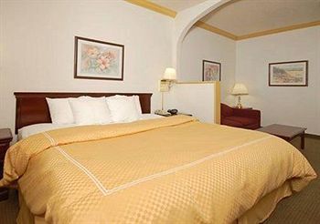 Hotel Comfort Suites Lubbock