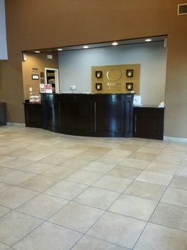 Hotel Airport Suites